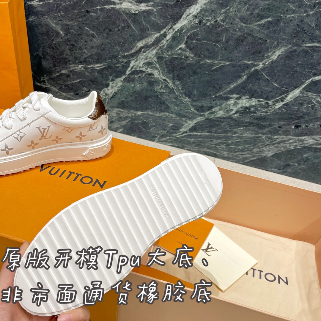 LV鞋-LV Time Out 厚底小白鞋（燙金銀色）