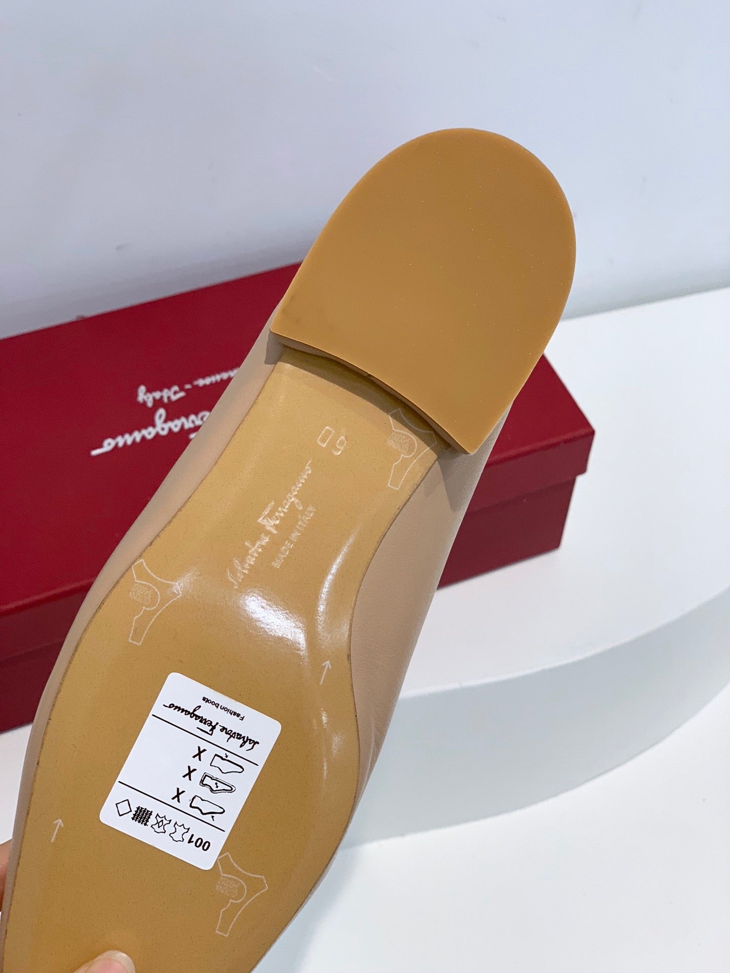 Salvatore Ferragamo鞋-菲拉格慕 方頭樂福鞋 膚色