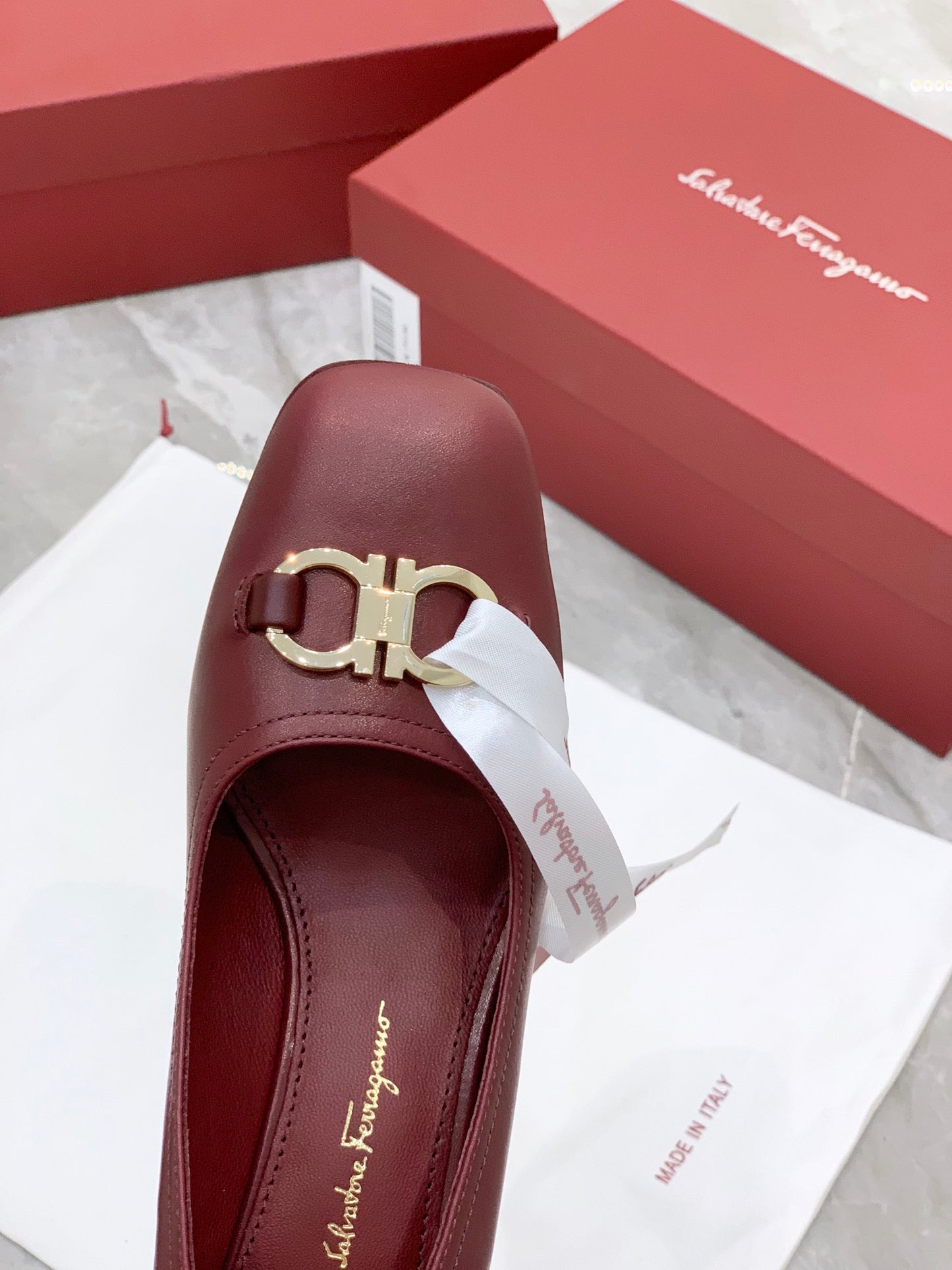 Salvatore Ferragamo鞋-菲拉格慕 馬蹄扣 小方頭 低跟鞋