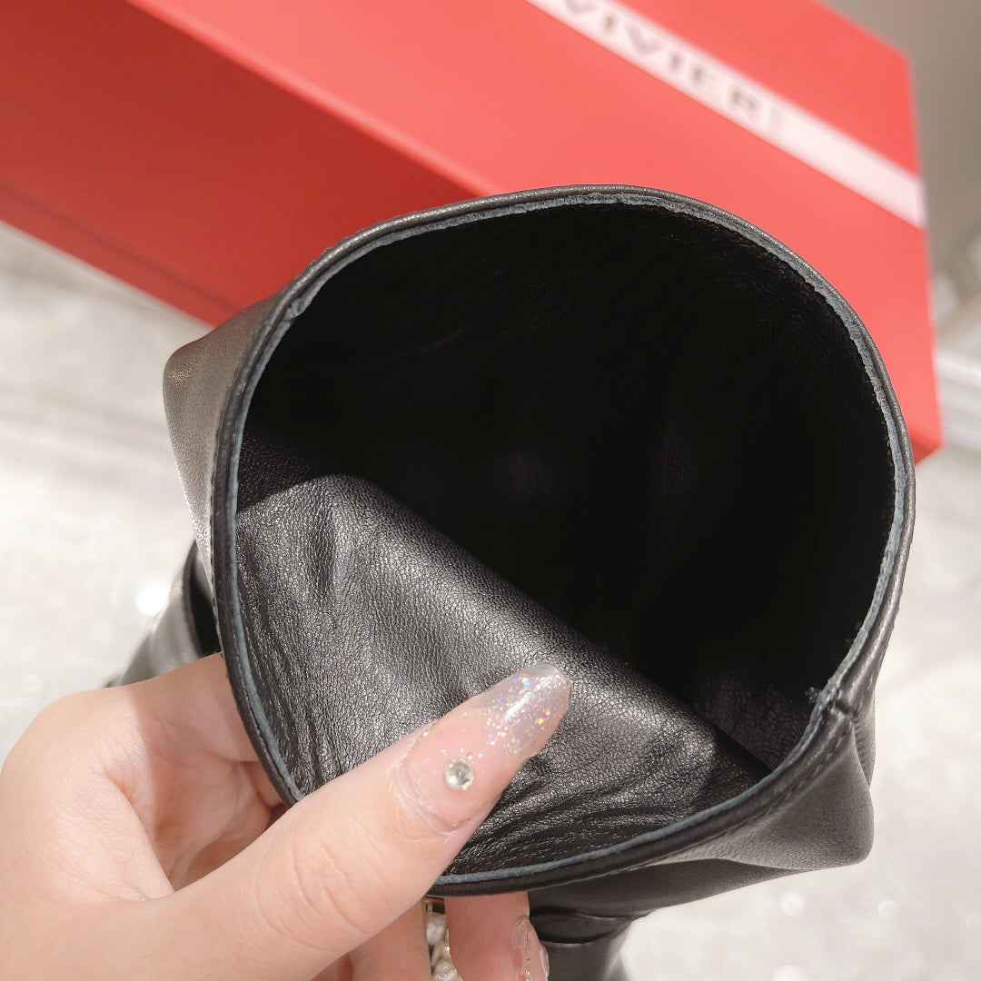 厚底金屬搭扣機車皮靴