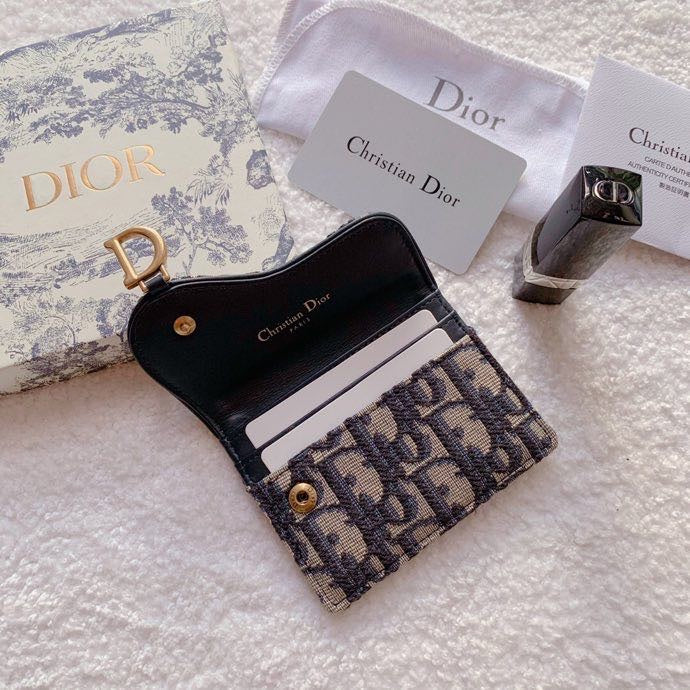 熱銷款 Dior Saddle 馬鞍小卡包