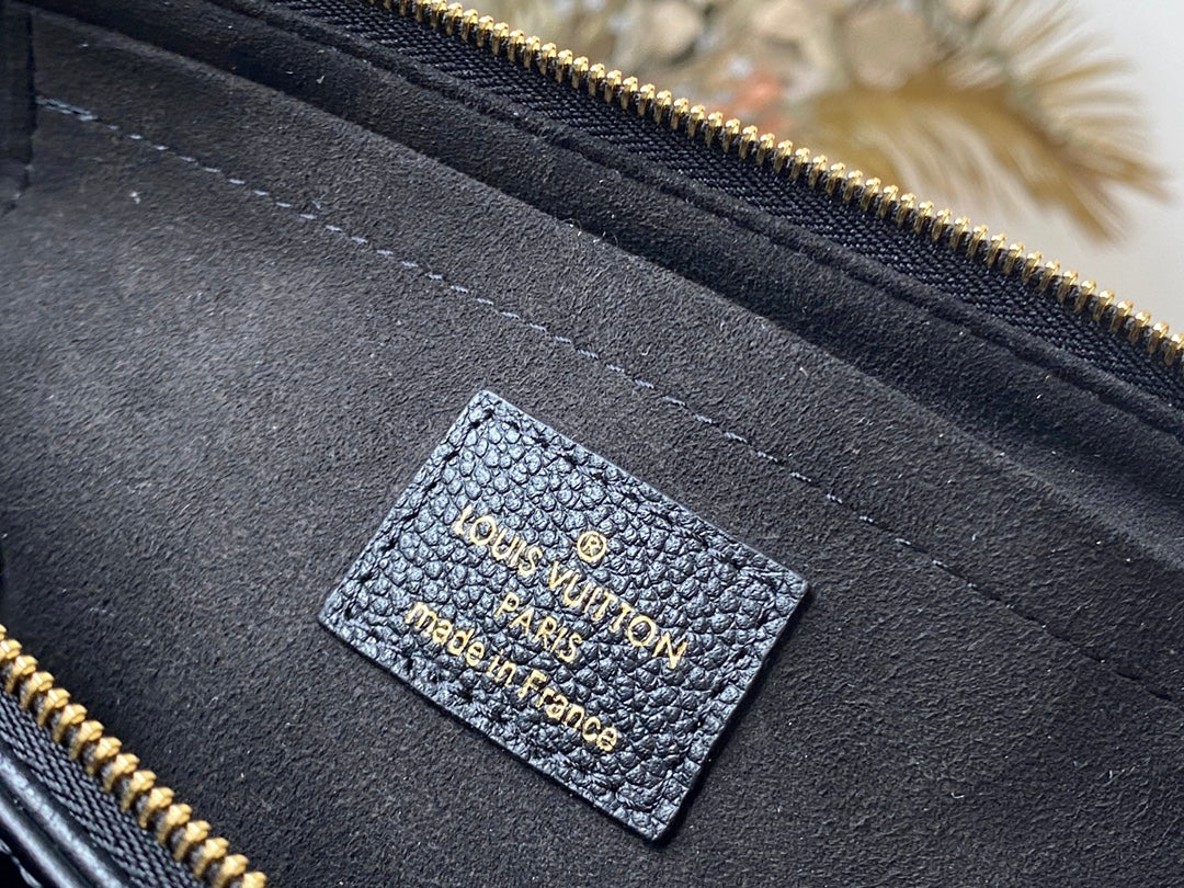 M80399 路L家-豹紋系列 Multi Pochette Accessories 手袋 三合一包