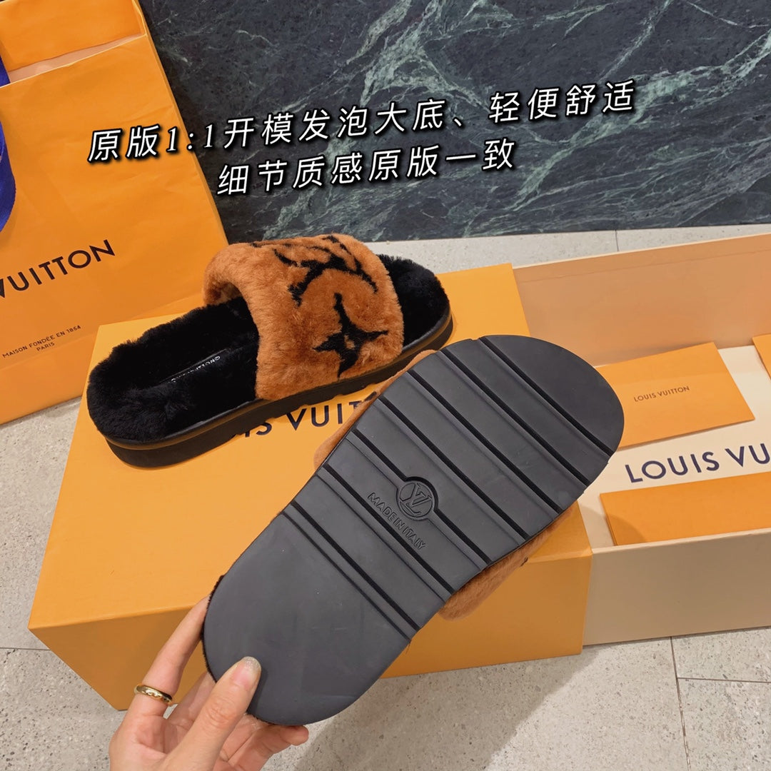 路L家-泰迪羊羔毛拖鞋 咖色