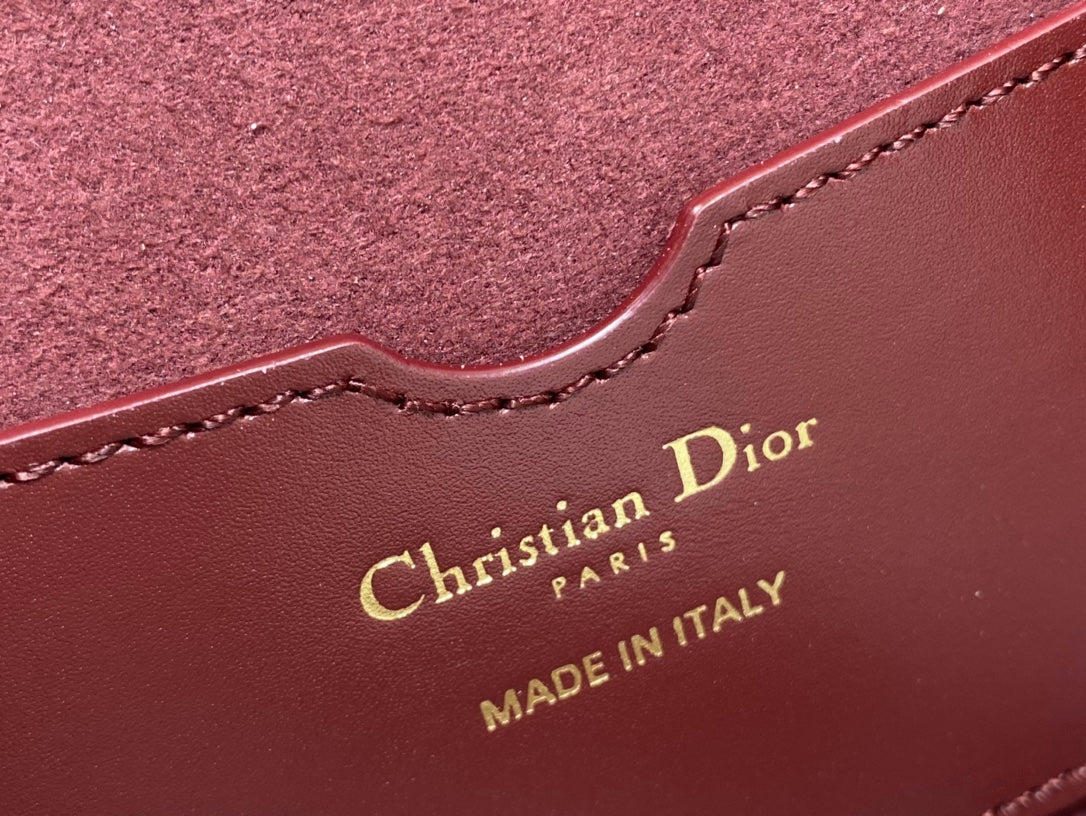 Dior Bobby-中號22cm-酒紅色牛皮