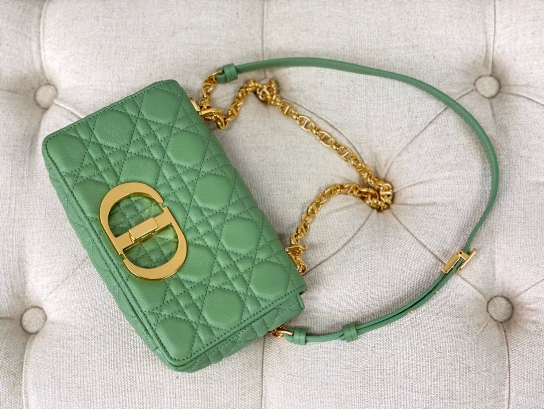 Dior Caro 小號20cm-薄荷綠小牛皮