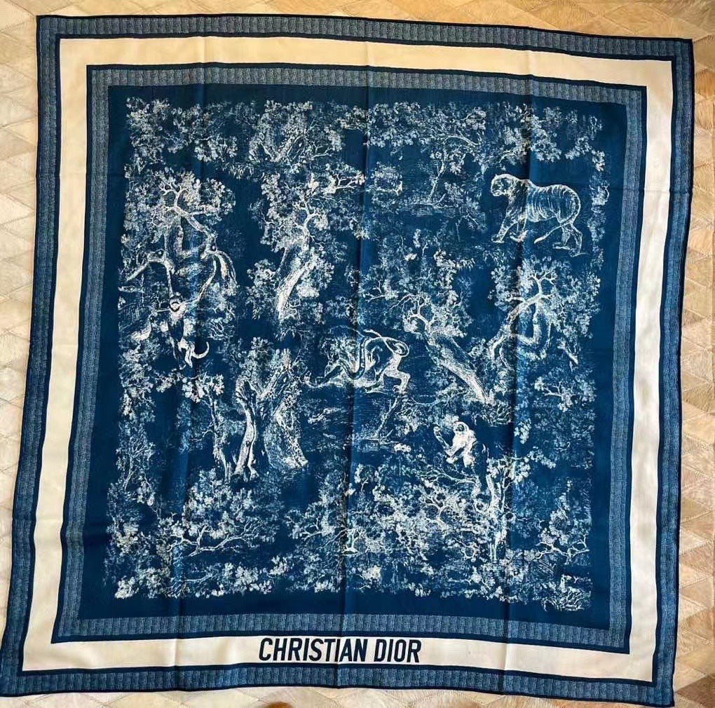 迪D家-茹伊叢手繪絲絨方形圍巾 110*110 cm