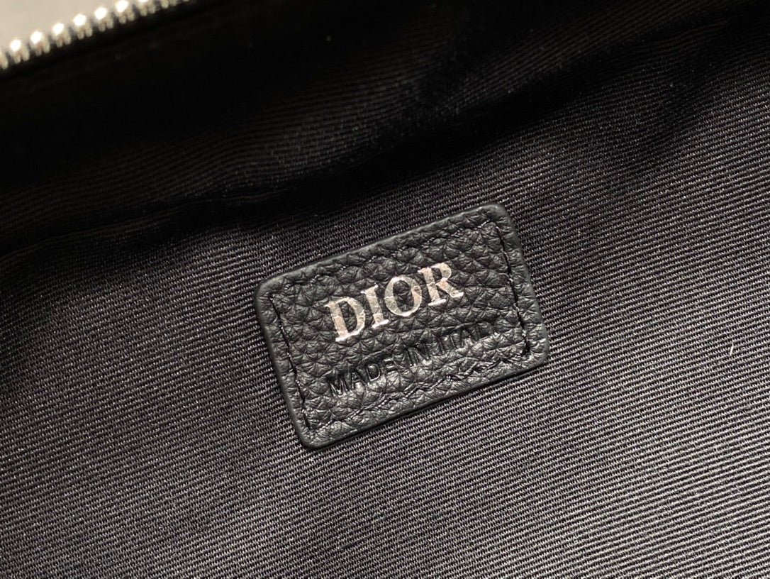 Dior 經典相機包-22*15*5cm