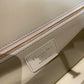 Dior 蒙田 30 Montaigne系列-24cm-珐瑯扣-淺杏色
