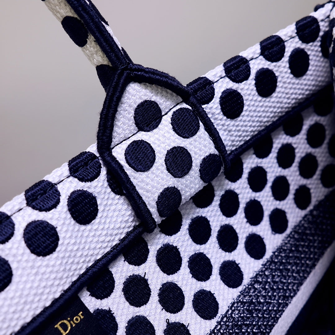 Dior Book Tote-小號36.5cm-黑色波點