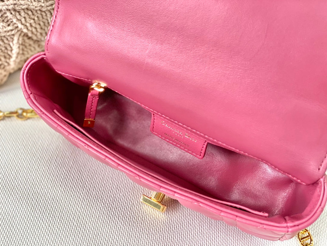 Dior Caro 小號20cm-玫紅小牛皮