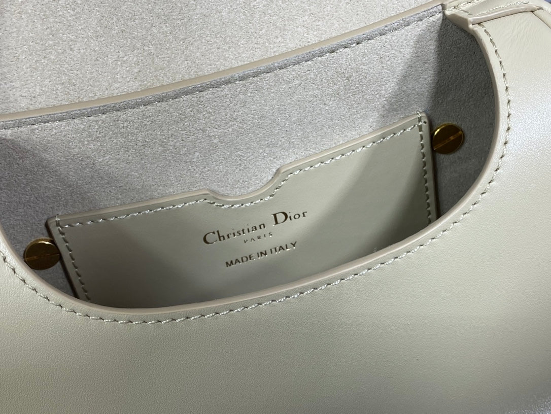Dior Bobby-小號18cm-奶油杏色牛皮