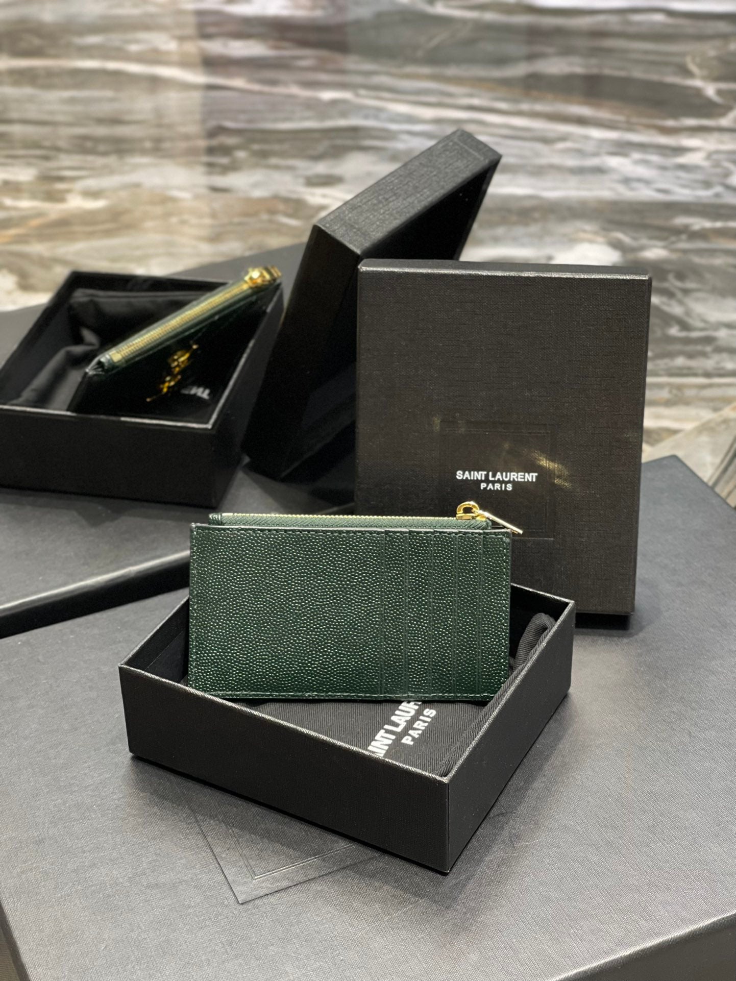 YSL 新品卡包_綠色金扣