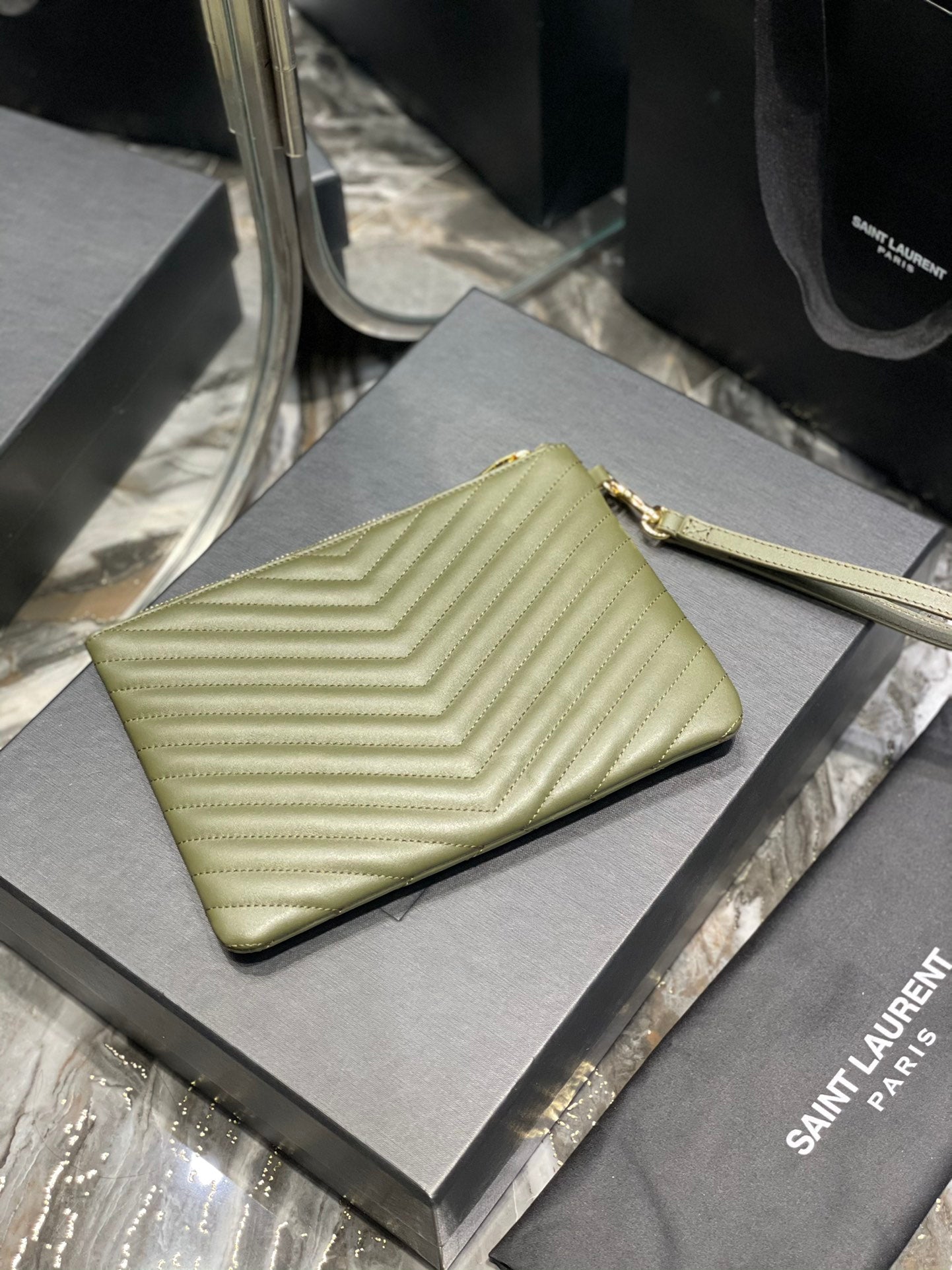 YSL 提花拼接文件手拿包-綠色金扣-24cm
