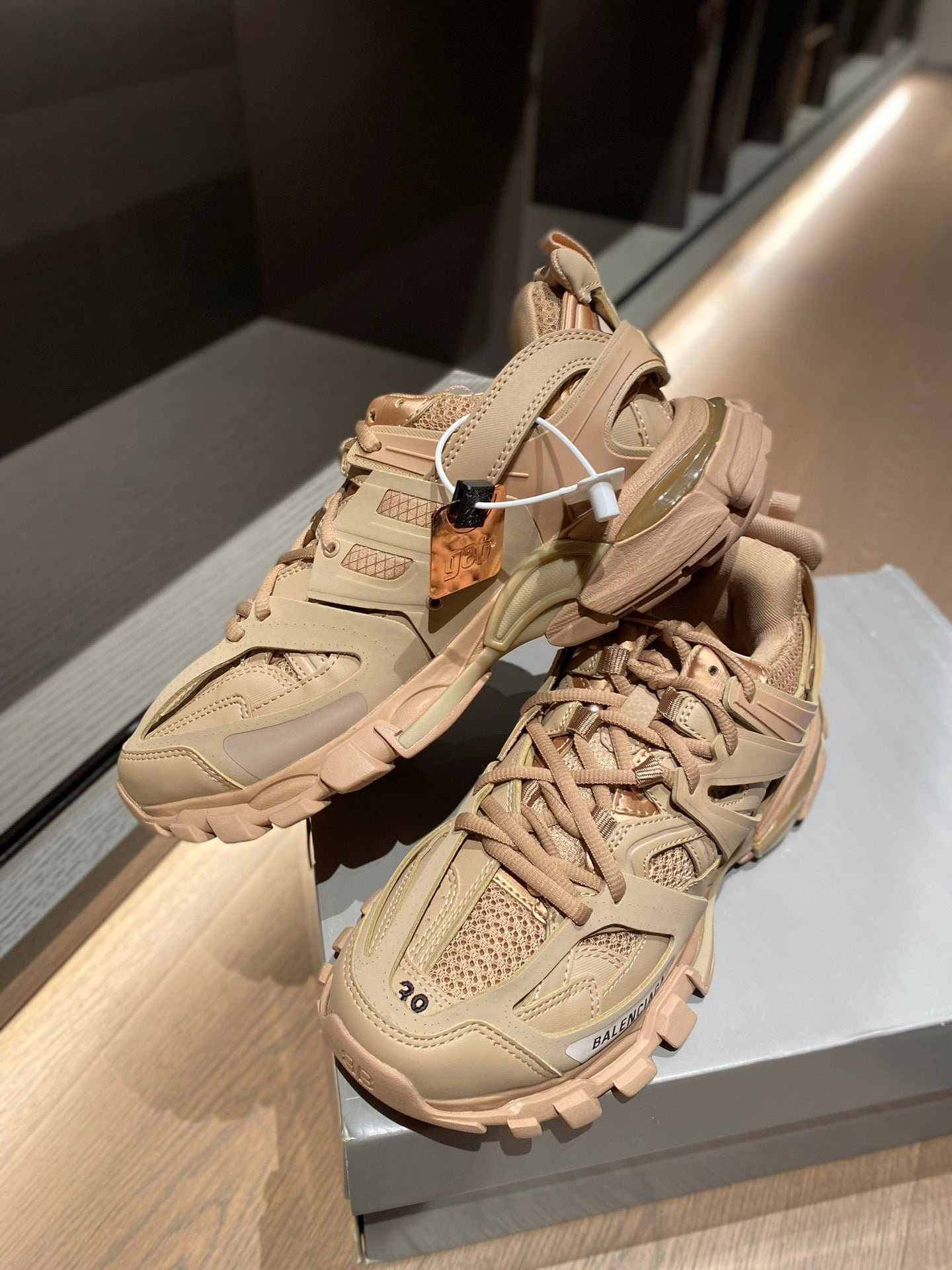 Balenciaga 巴黎世家-老爹鞋
