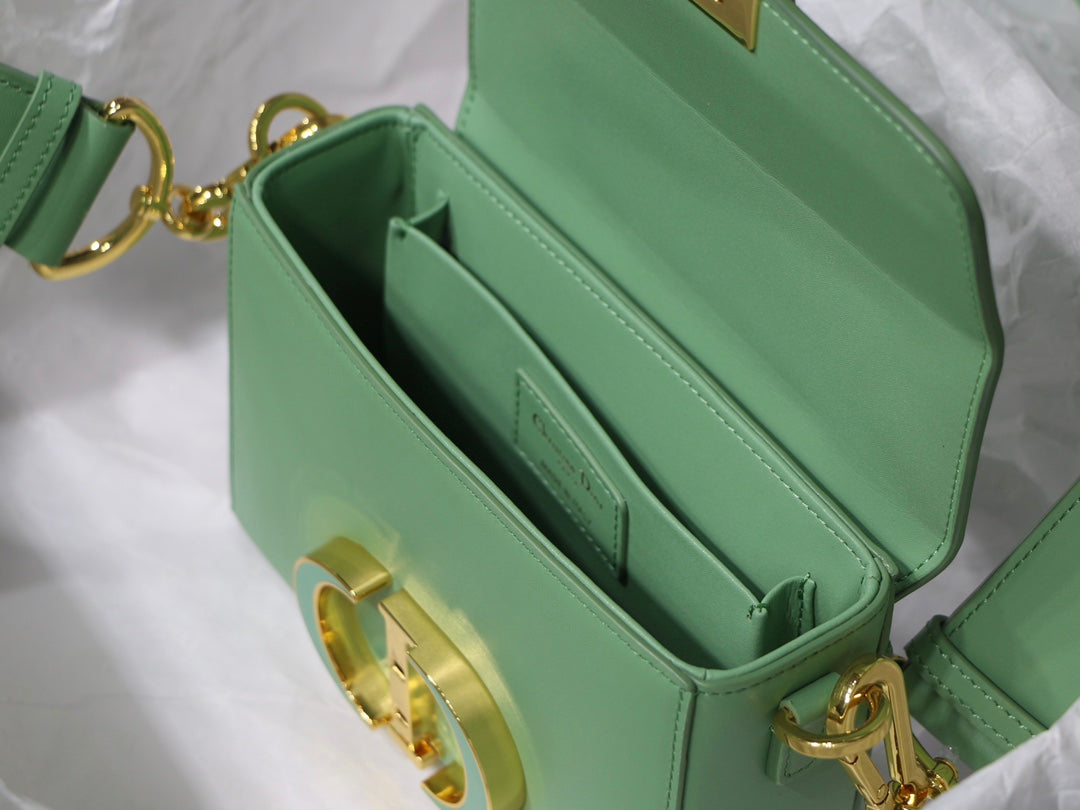 Dior 蒙田 Mini Box 珐瑯扣-17.5cm-薄荷綠