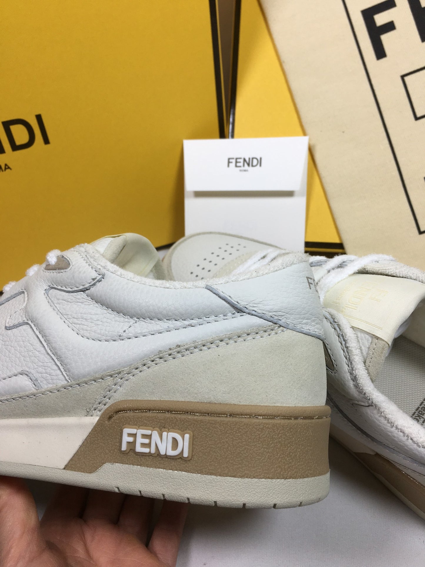 Fen-厚底板鞋 休閒鞋 白色