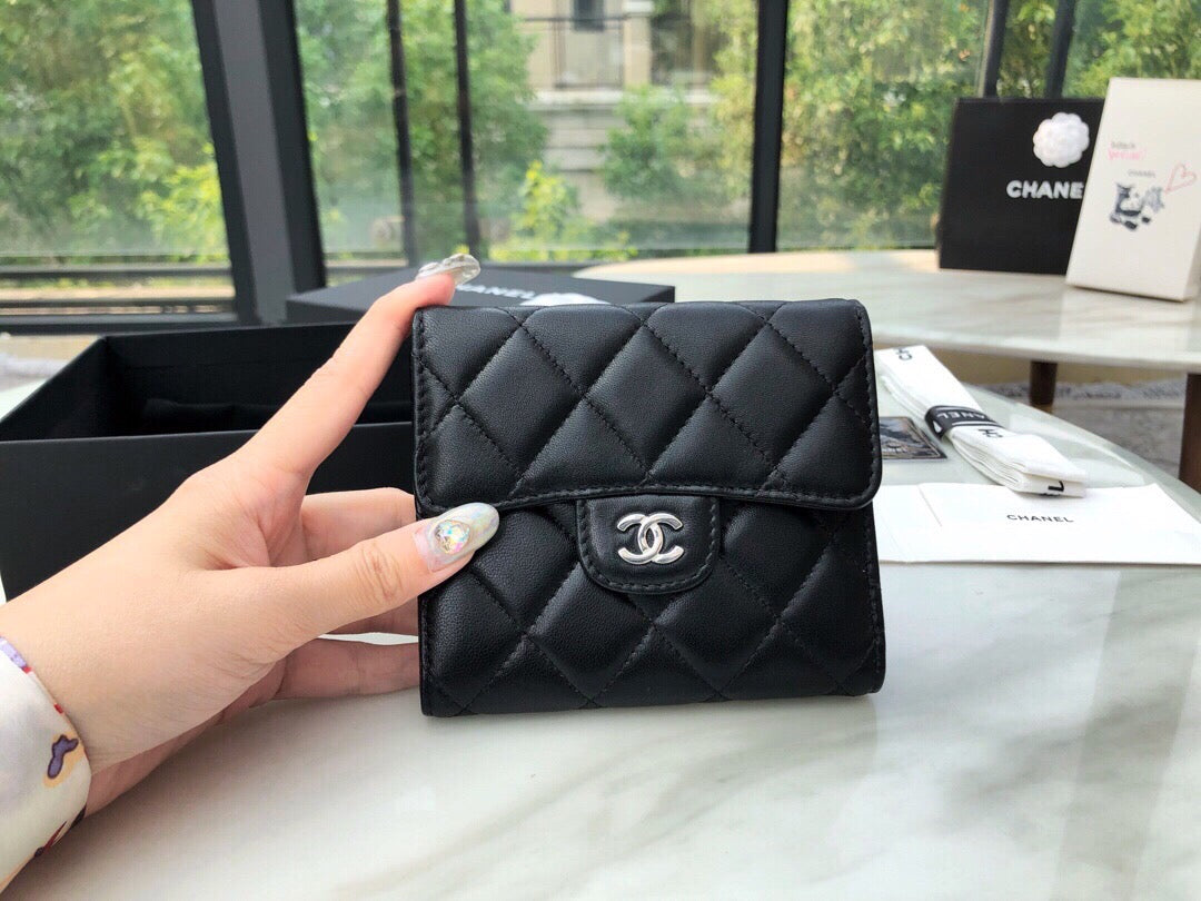 Chanel CF三折短夾-黑色羊皮銀扣
