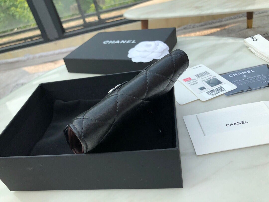 Chanel CF三折短夾-黑色羊皮銀扣