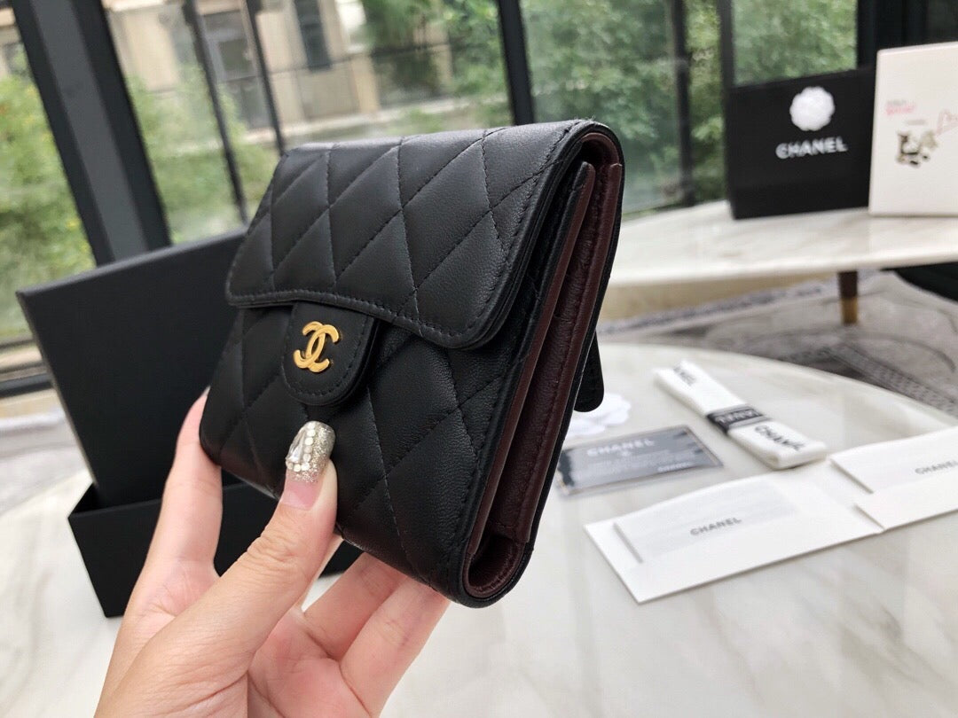 Chanel CF三折短夾-黑色羊皮金扣