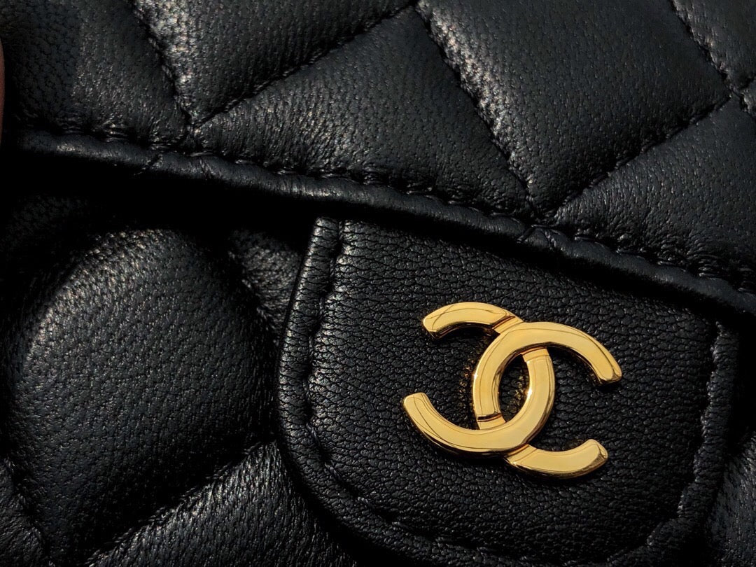 Chanel CF三折短夾-黑色羊皮金扣